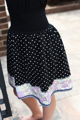 dámská černo-bílá sukně se zabarvovacím lemem